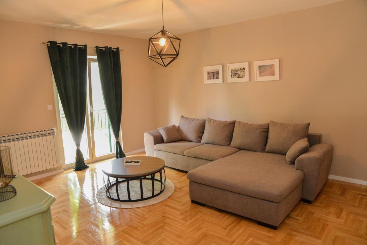 Apartman Maja Задар Екстериор снимка